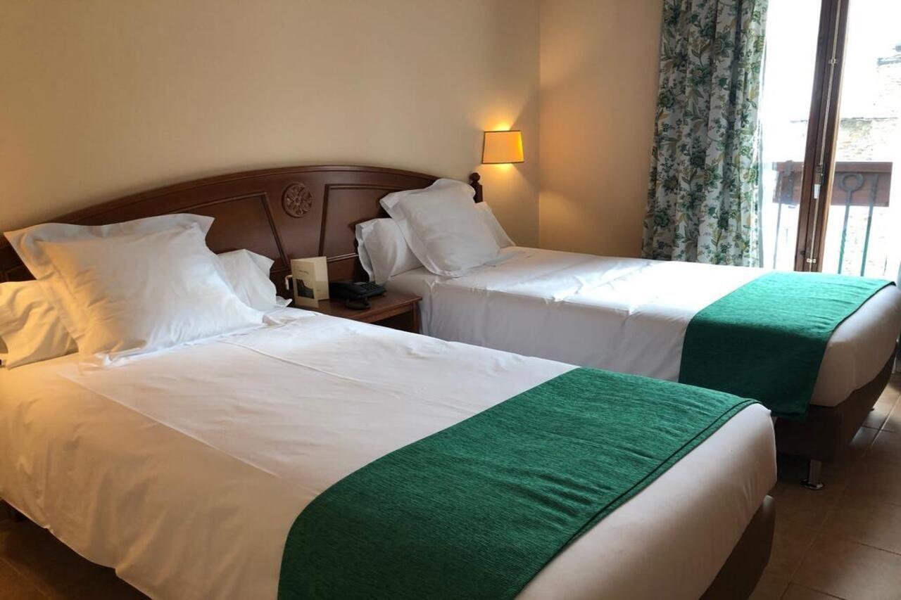 Maistre Hotel