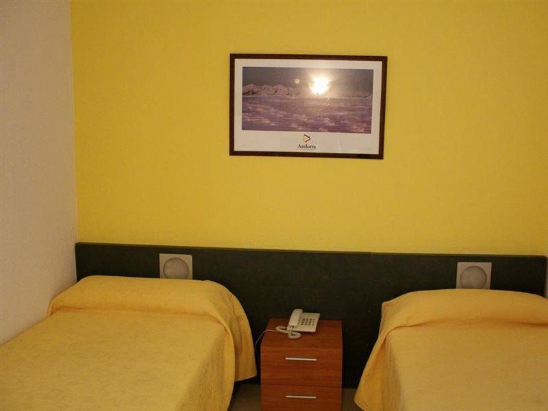 Cims Hotel 3*