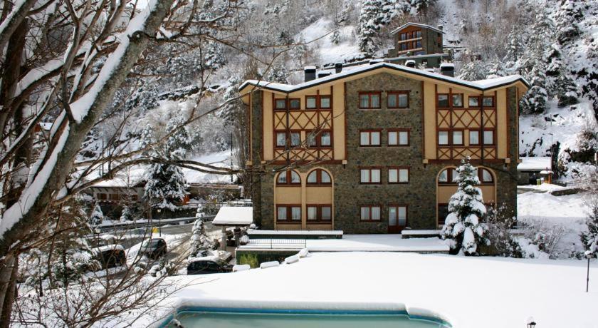 Hotel Xalet Verdú 3*