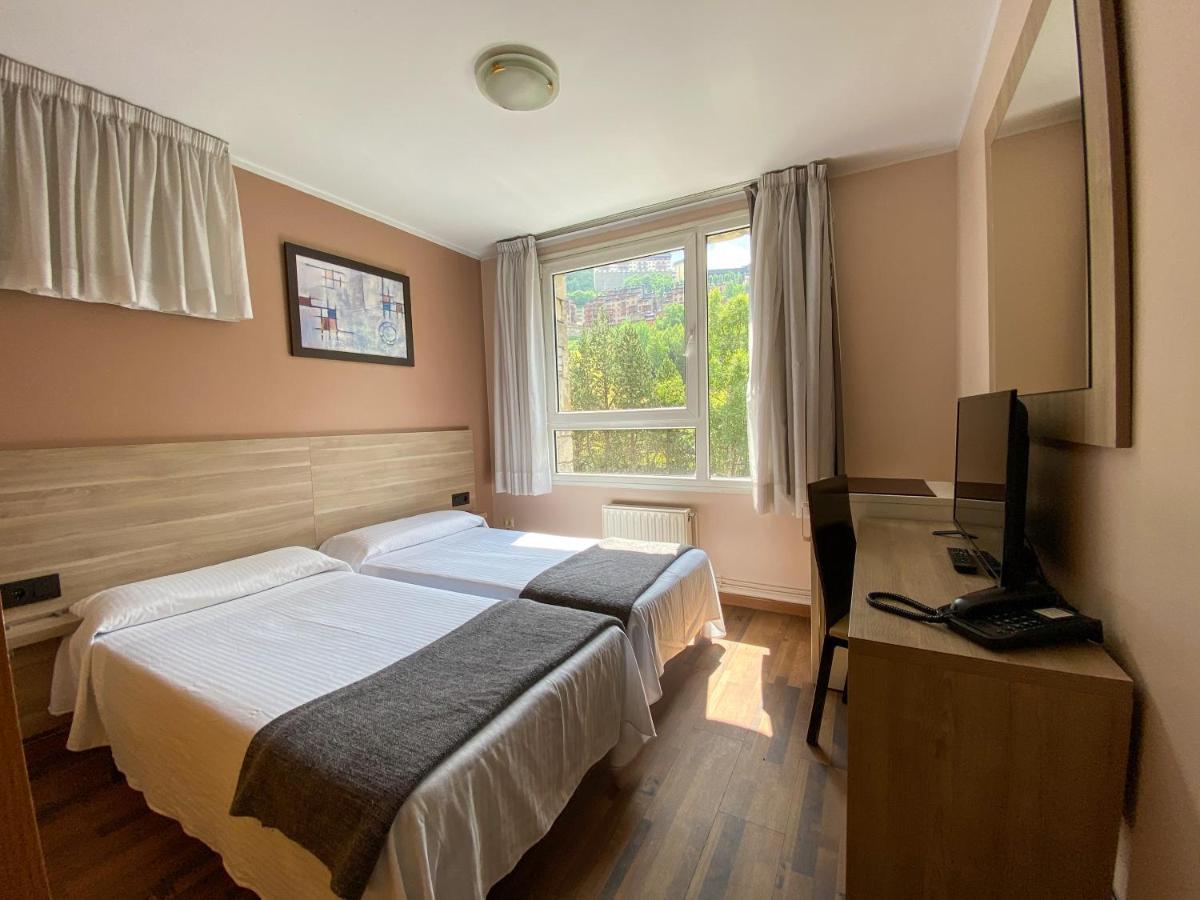 Hotel Somriu Vall 3*