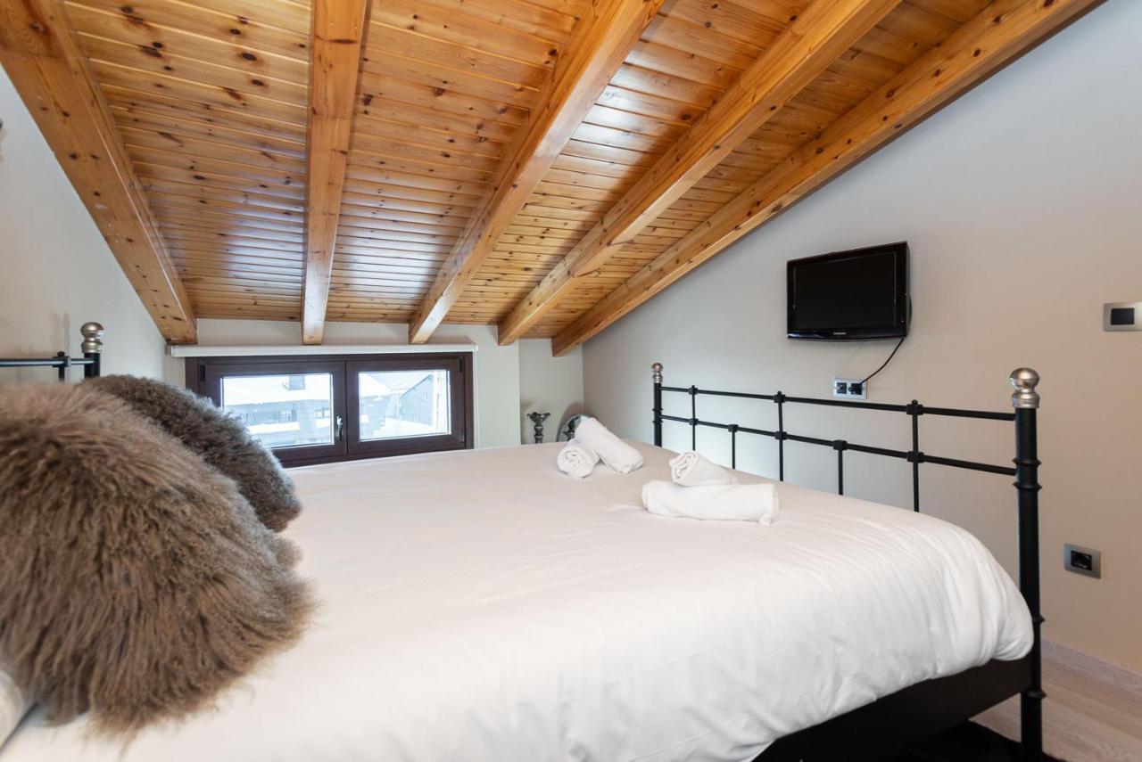 Vaquers Mikka 3000 Apartament
