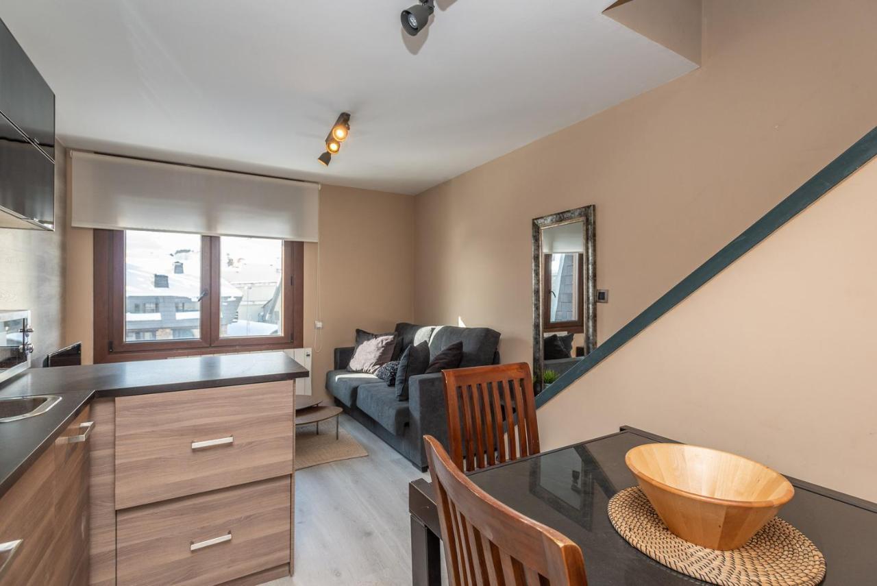 Apartament Vaquers Mikka 3000 *