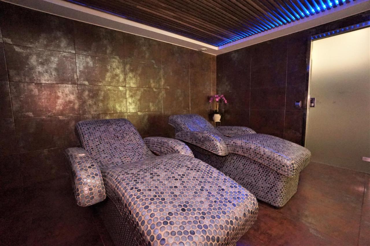 & Niunit Hotel