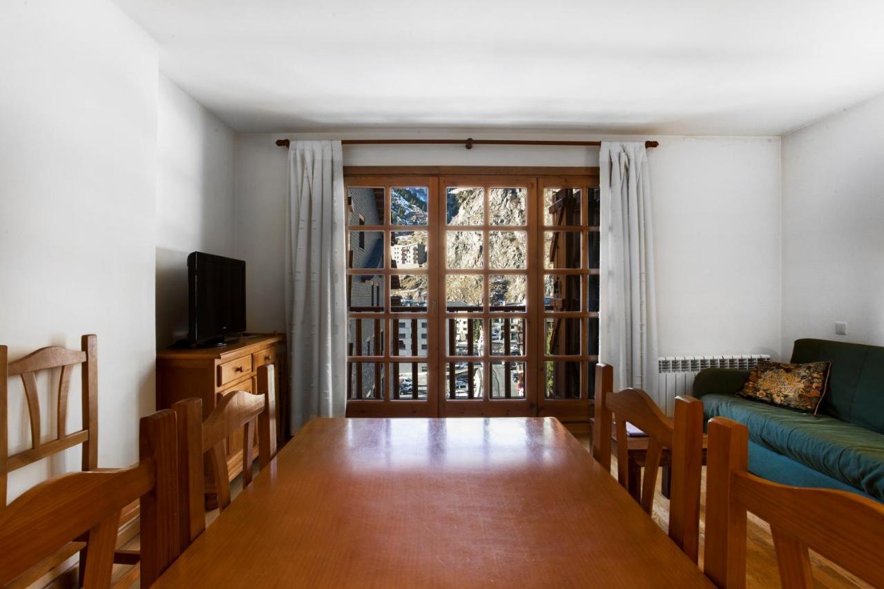 Refugis Francoli Apartment *