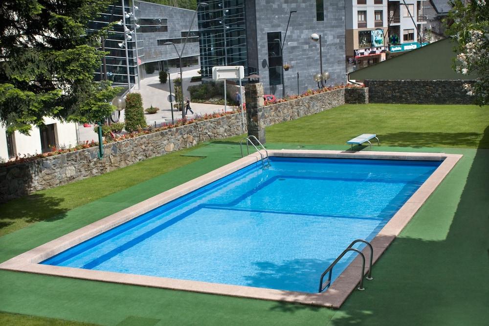 Rutllan & Hotel La Massana