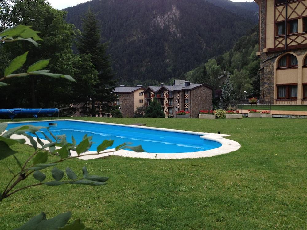 Xalet Verdú Hotel 3*