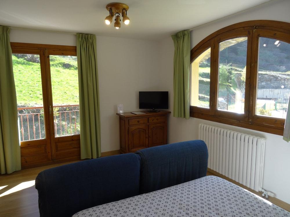 Aparthotel Sant Andreu 3*