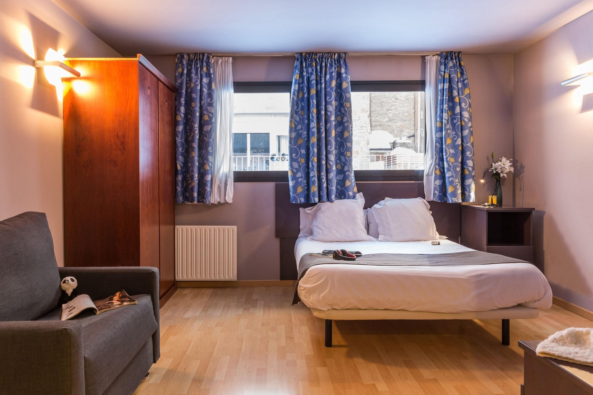 Pierre & Alaska Aparthotel