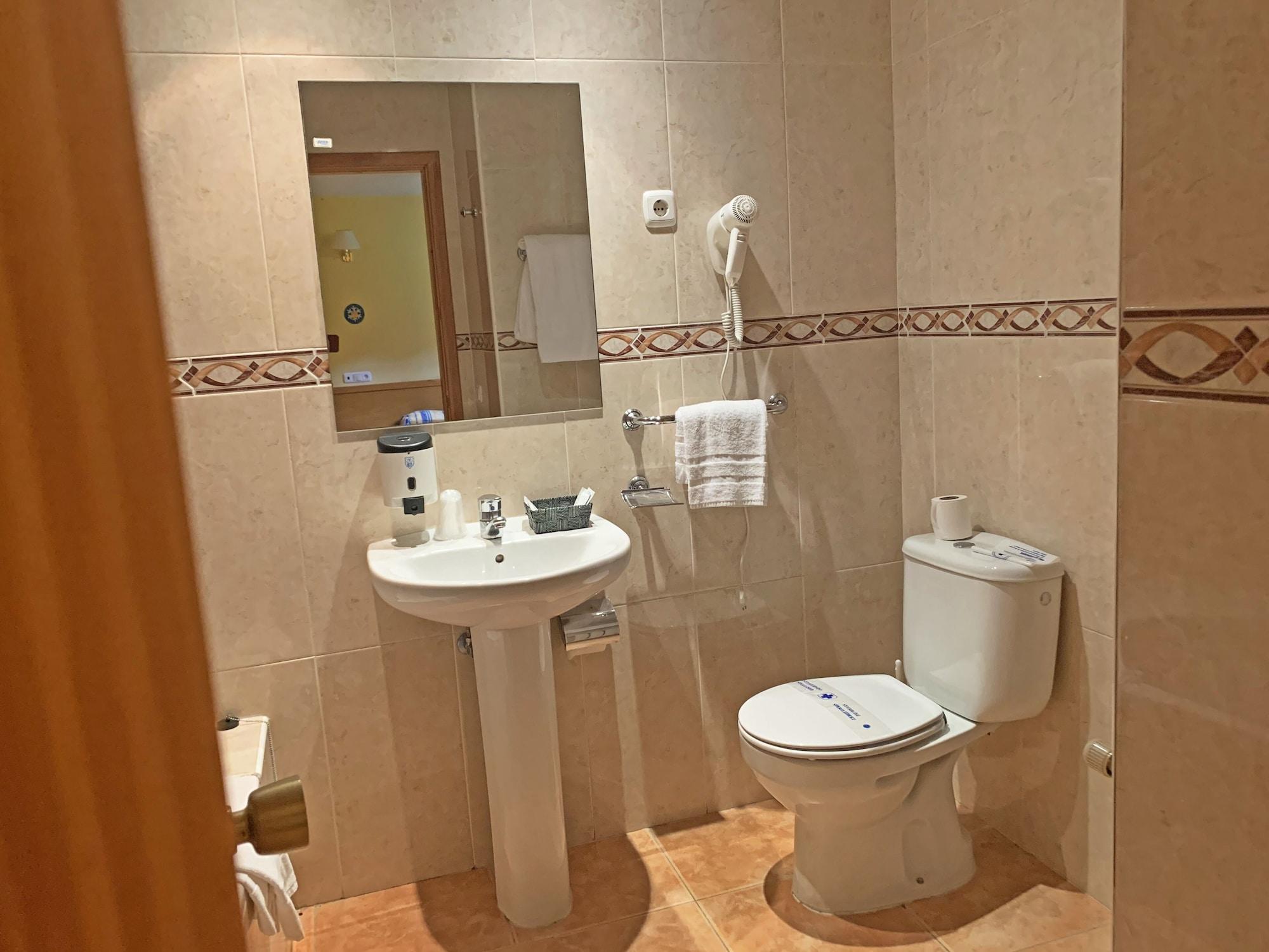 Hotel Antic 2*