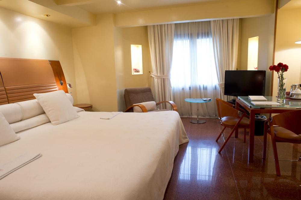 Hotel A Casa Canut Gastronomic 5*