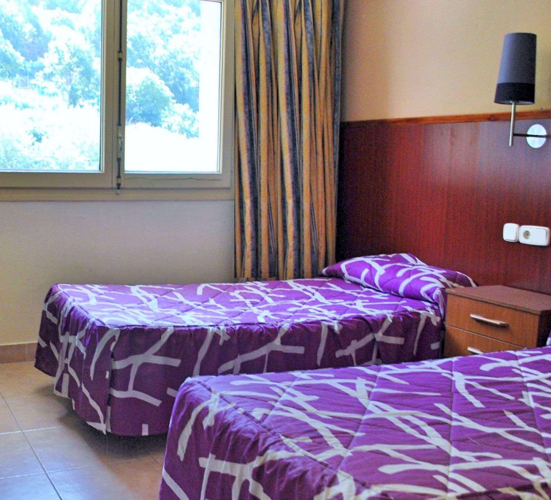 Alfa 2* Encamp