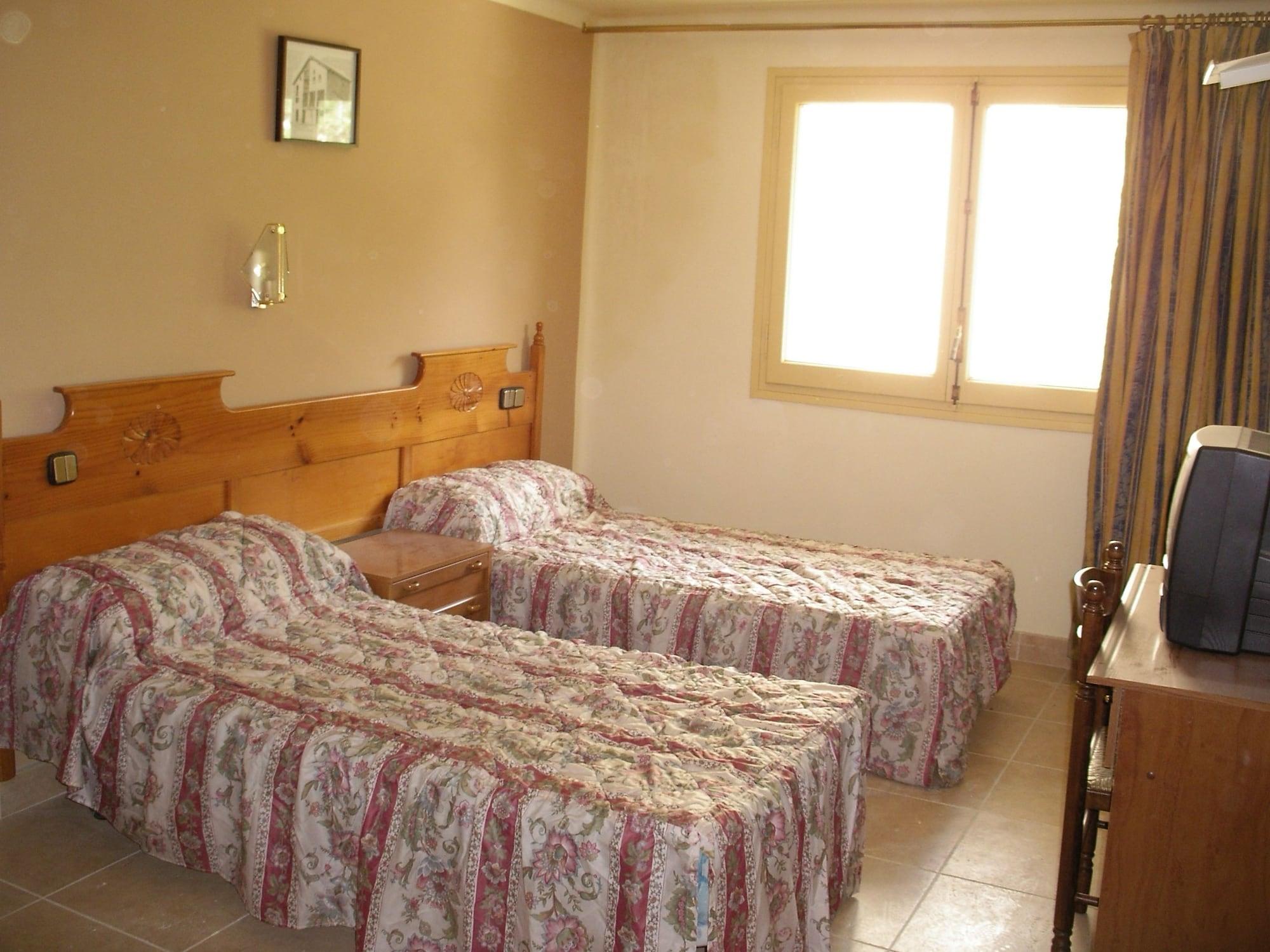 Alfa 2* Encamp