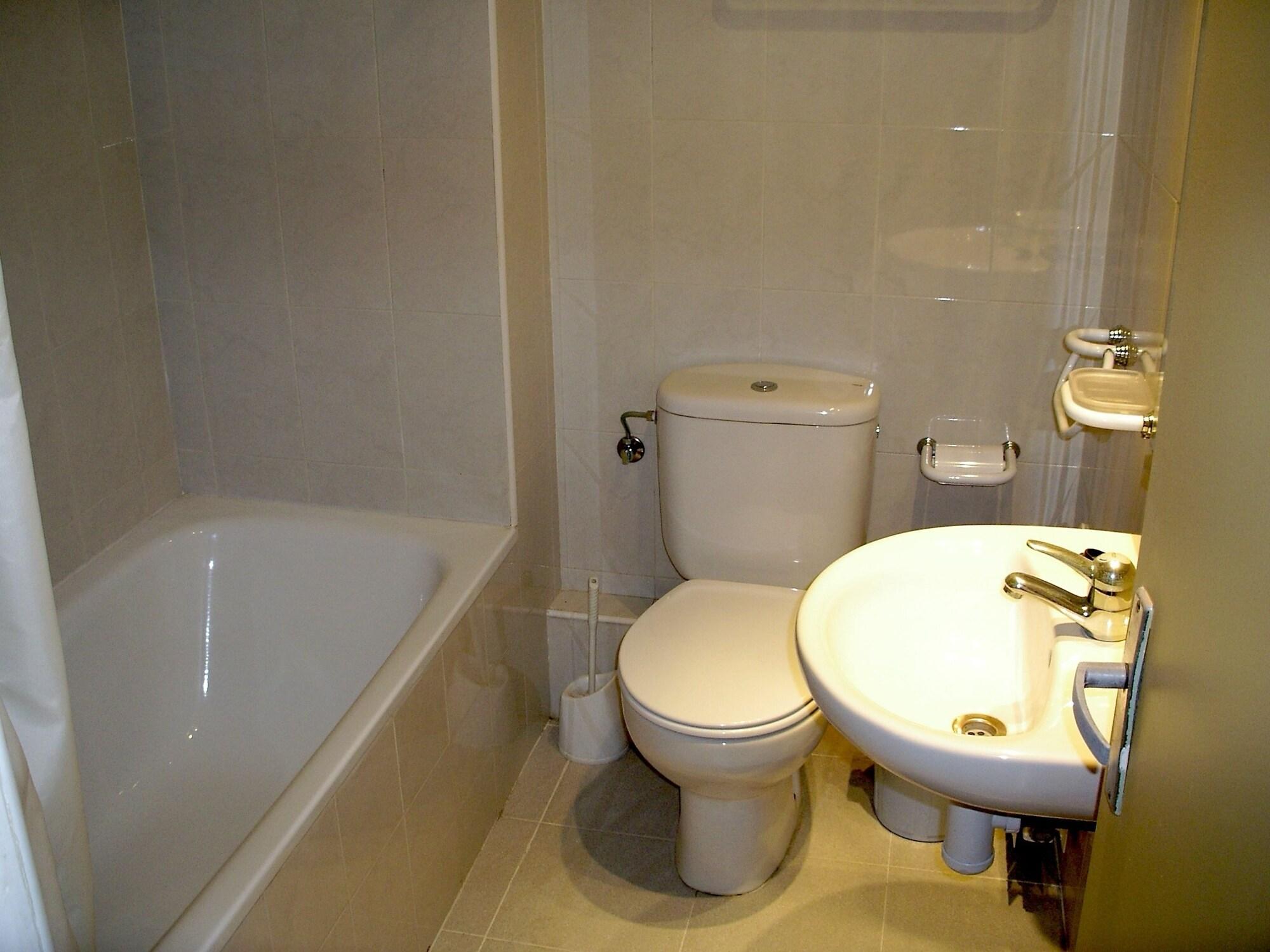 Hotel Alfa 2*