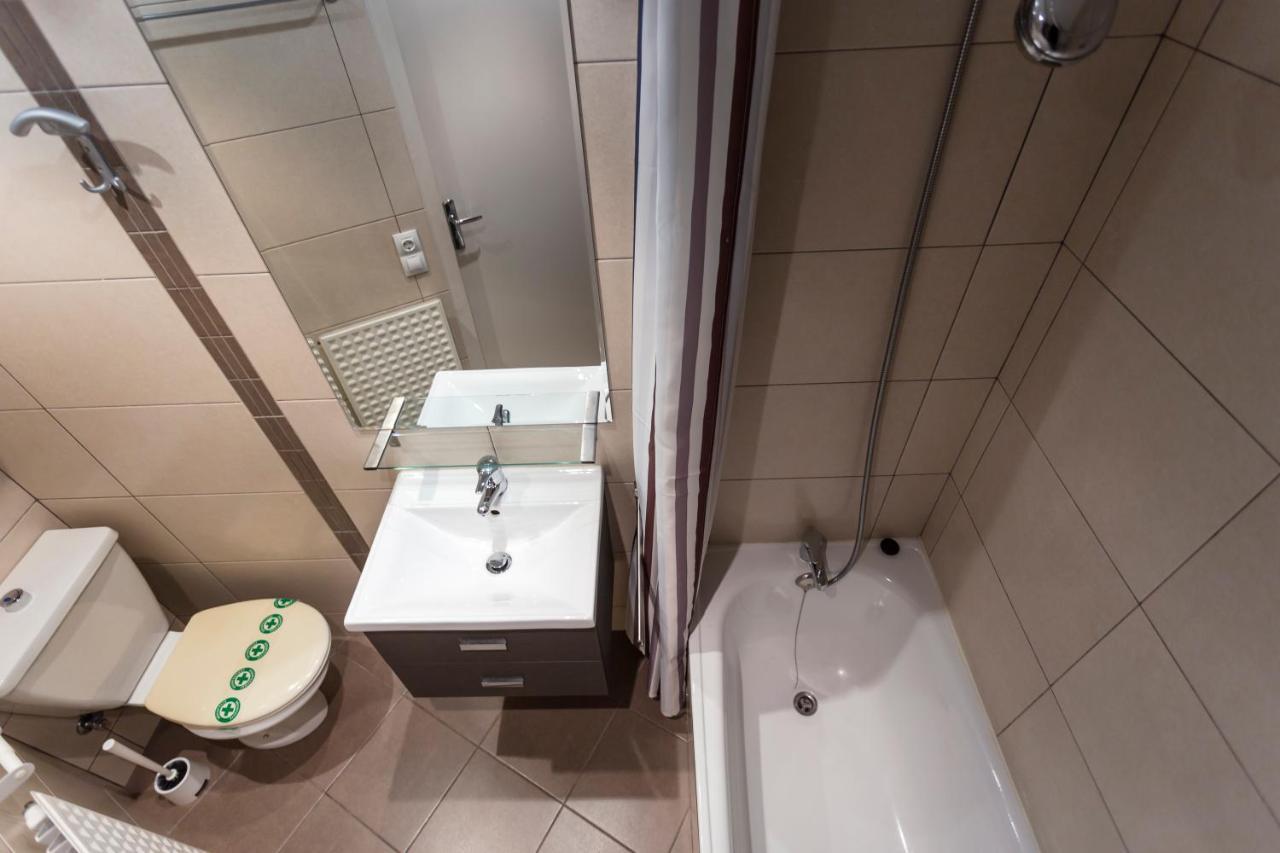 Grizzli Pedrous Apartament *