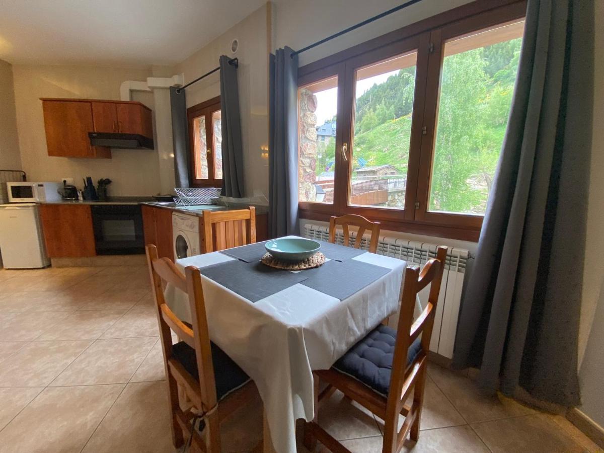 Estudio Encantador 2 Camas, Netflix Y Wifi, Relax Y Confort Canillo