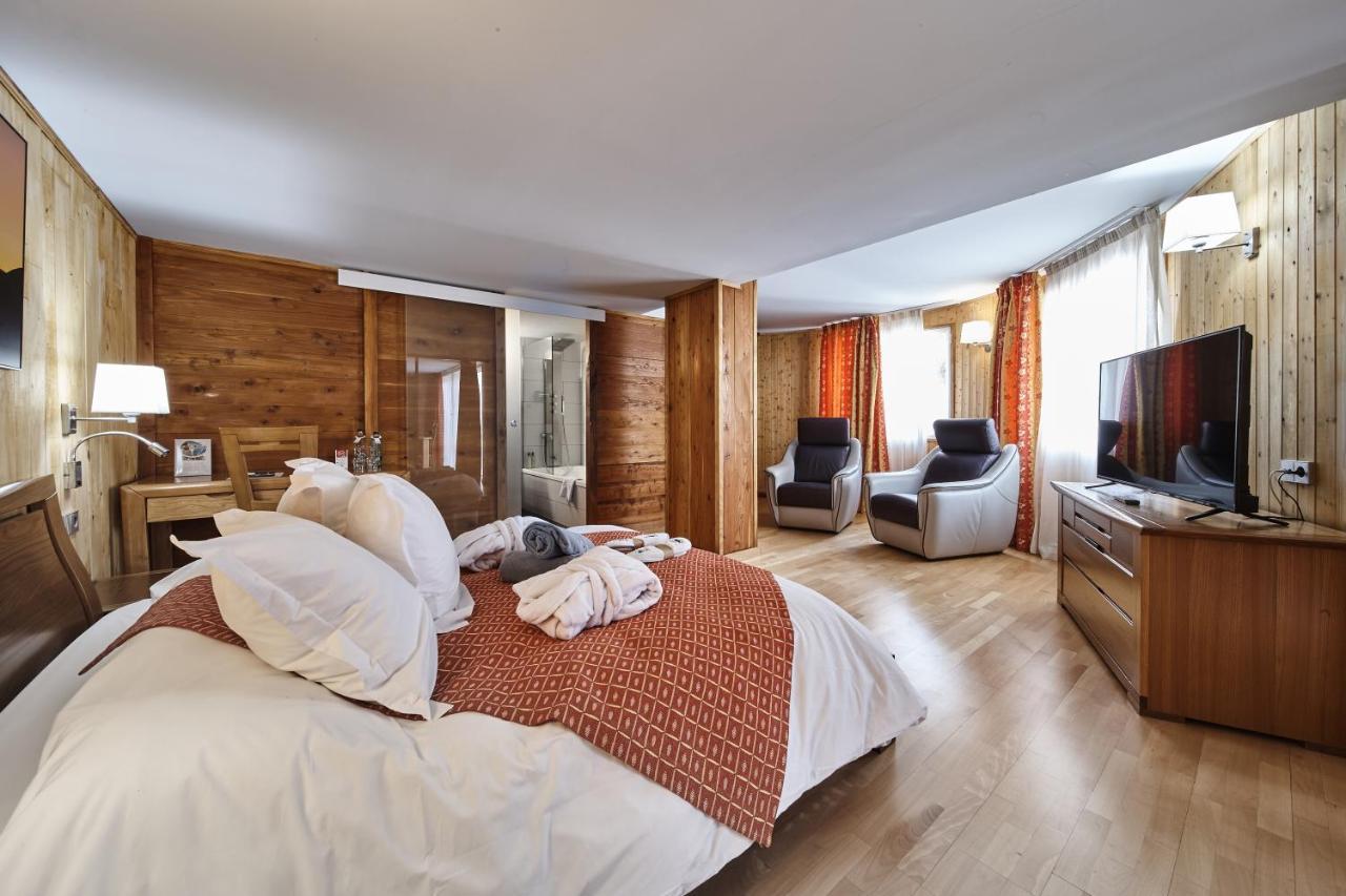 & Llop Gris Hotel 4*
