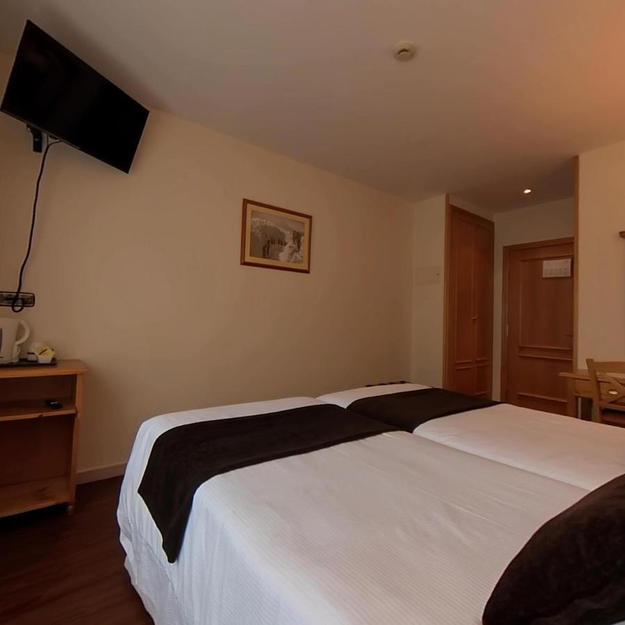 Meta Hotel 3*