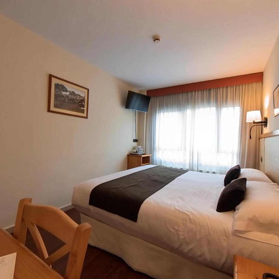 Meta Hotel 3*
