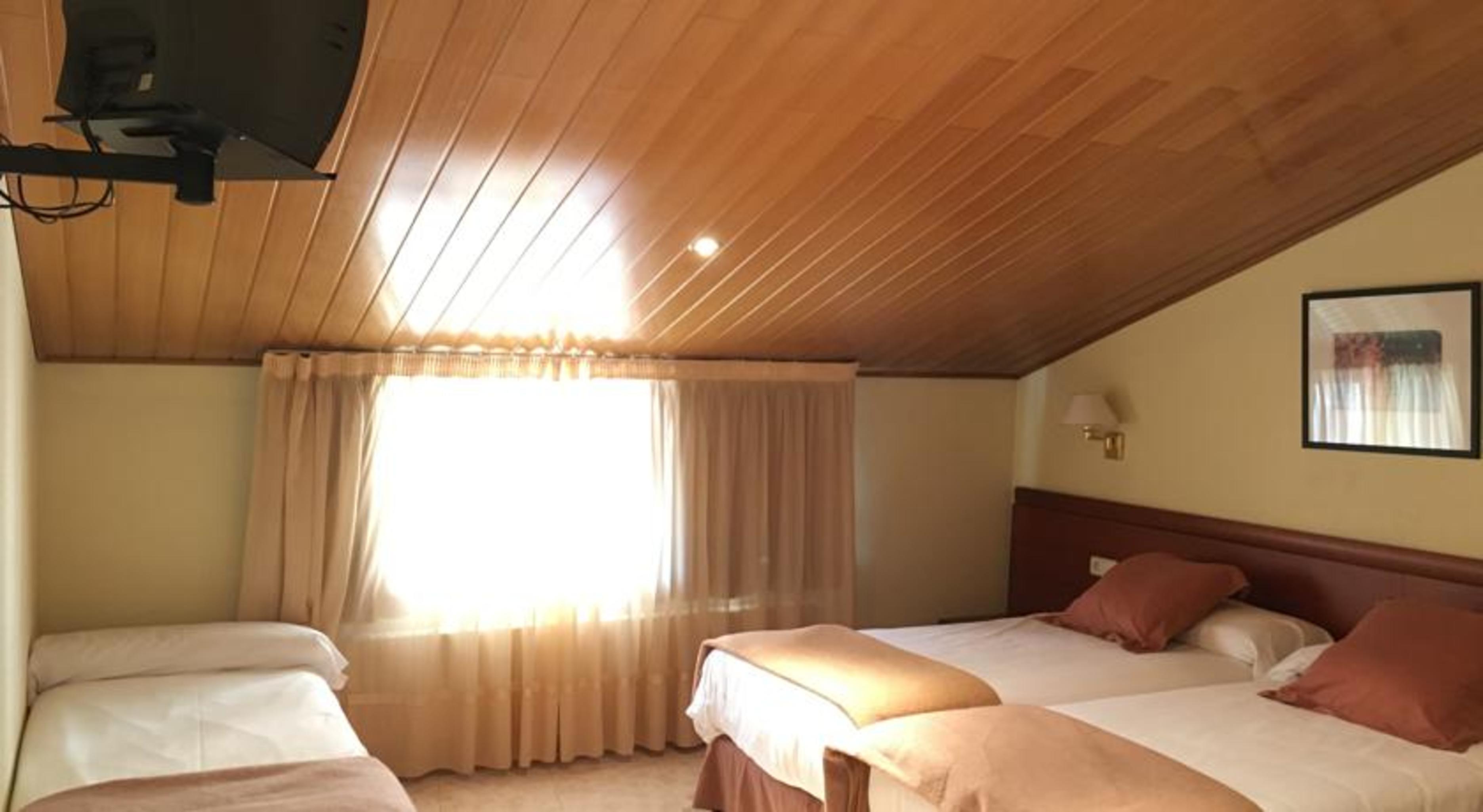 Evenia Oros Hotel Encamp