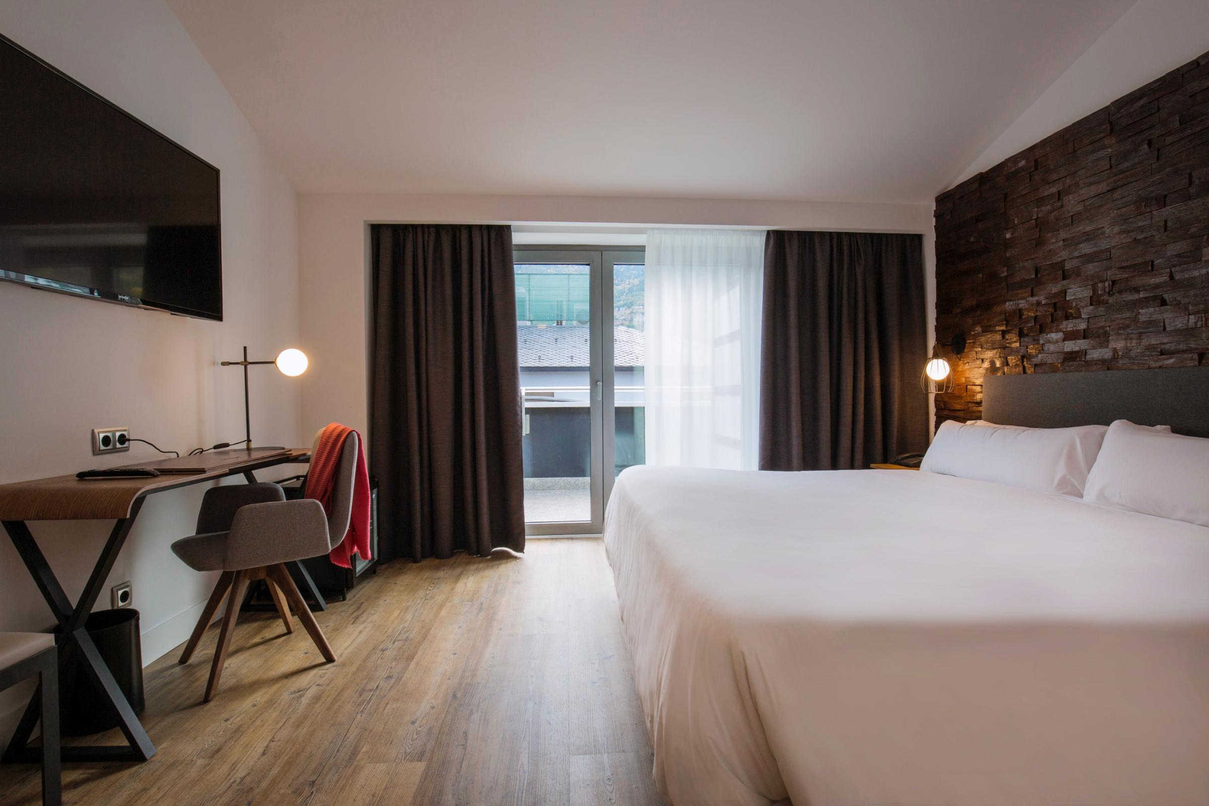 Yomo Centric Hotel 4*