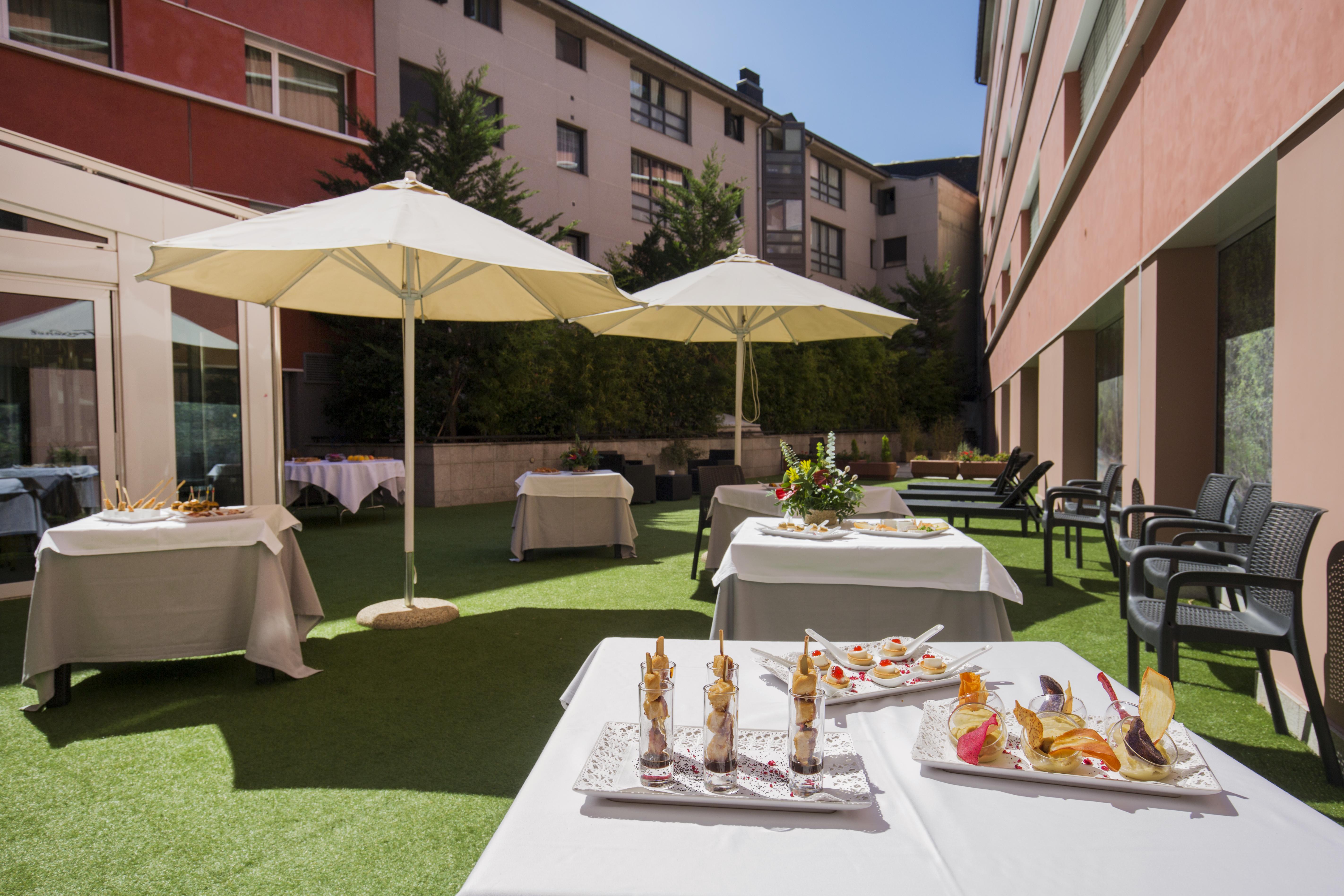 Hotel Yomo Centric 4*