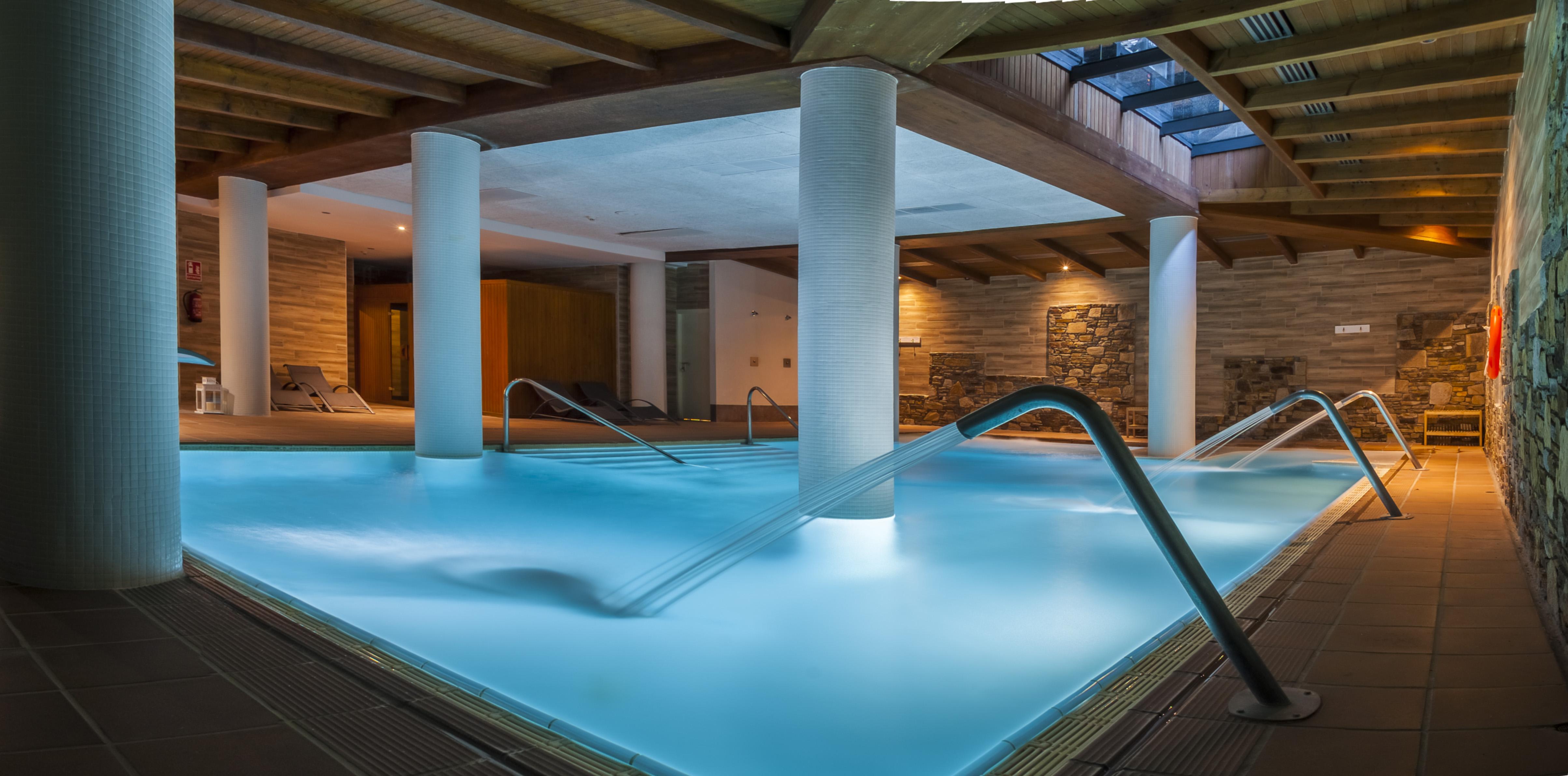 Hotel Aj And Canillo