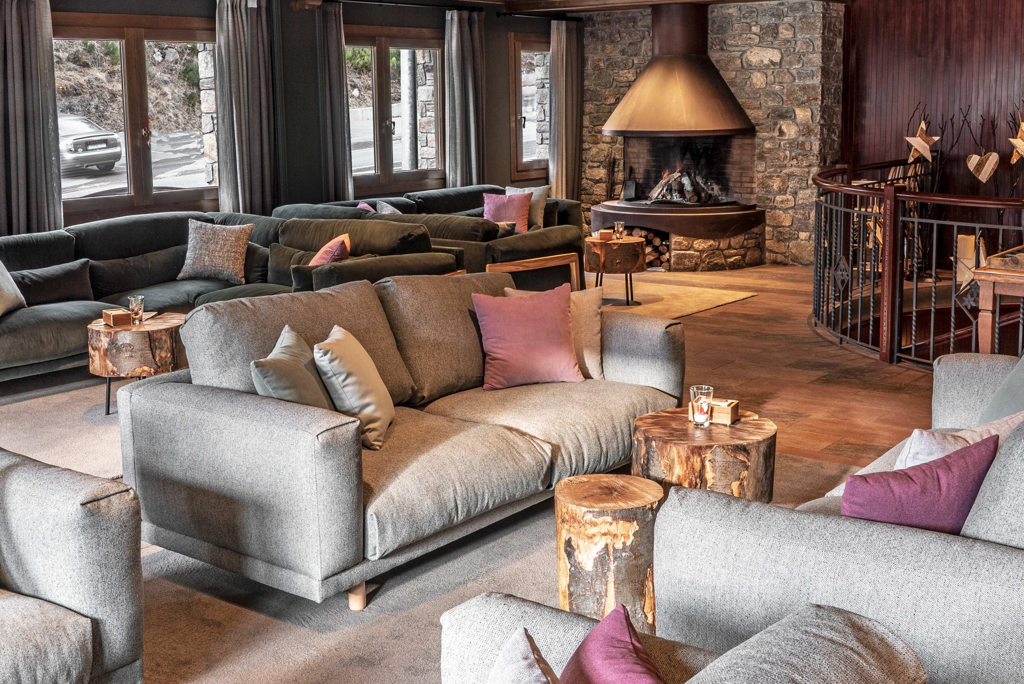 Serras Andorra Hotel 5*