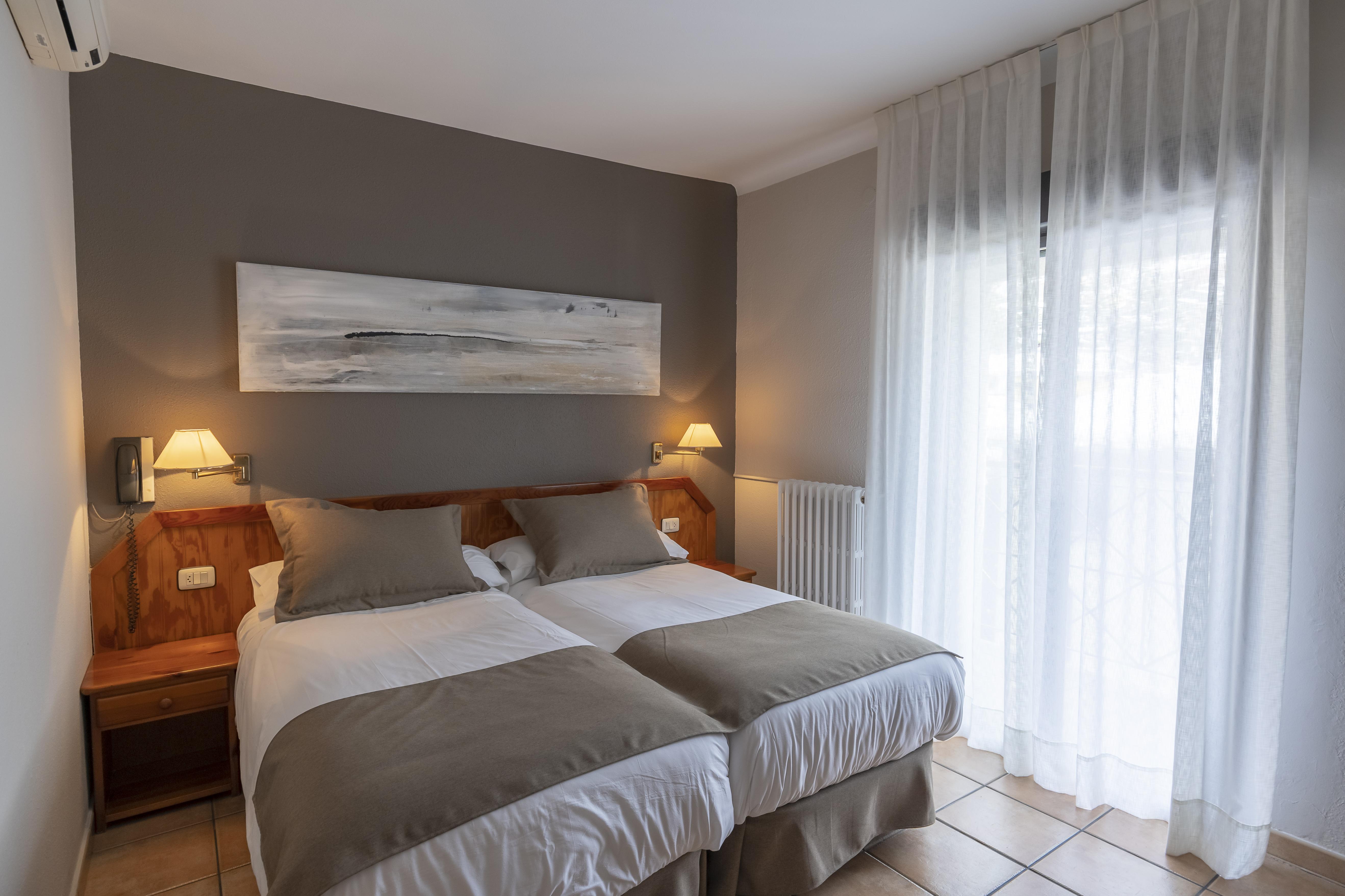 Hotel Yomo Petit Paris 3*