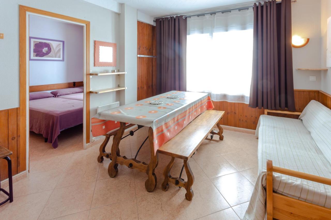 Meritxell Pedrous Apartment *