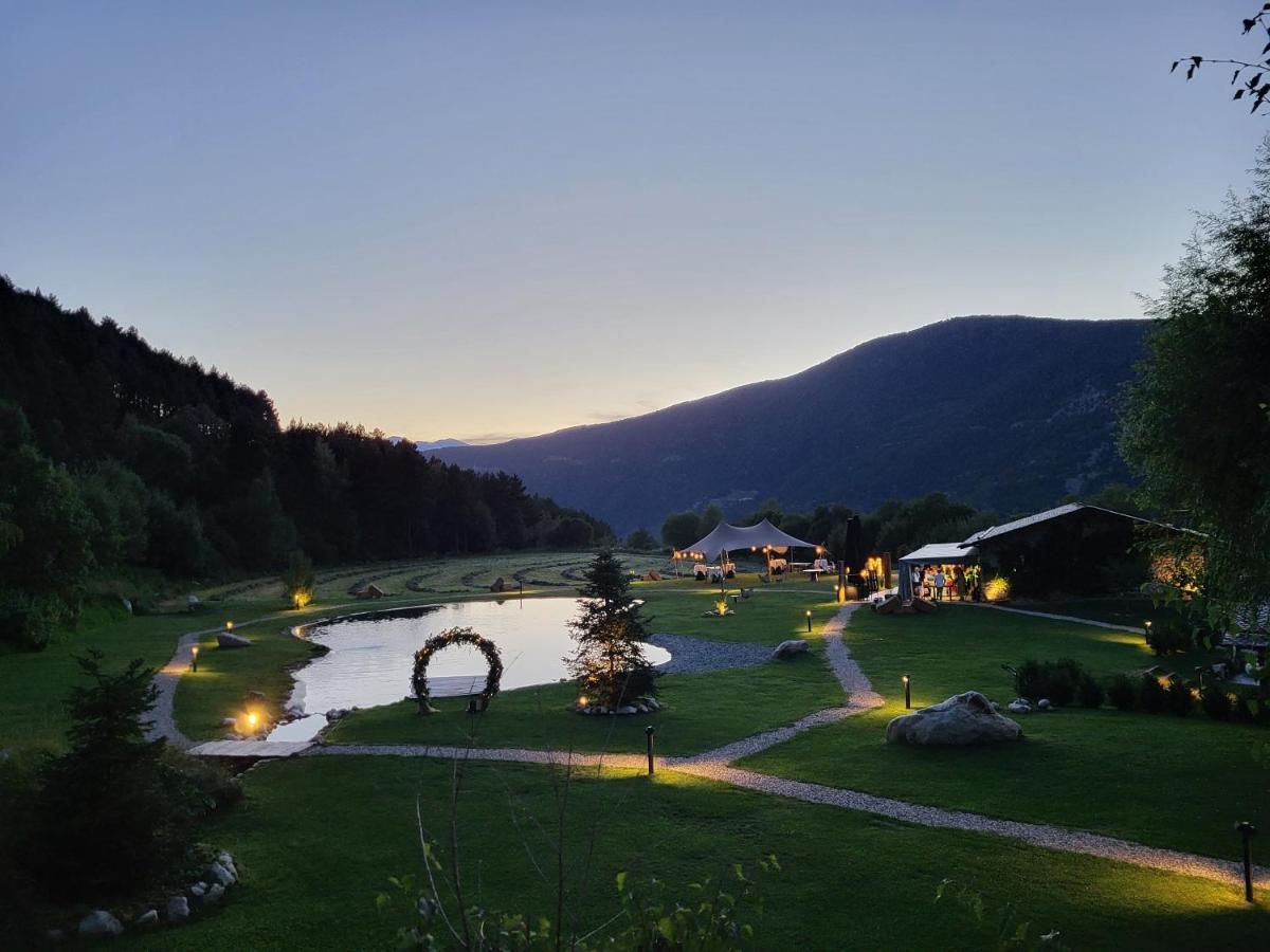 Les Pardines 1819 Mountain & 4* Encamp