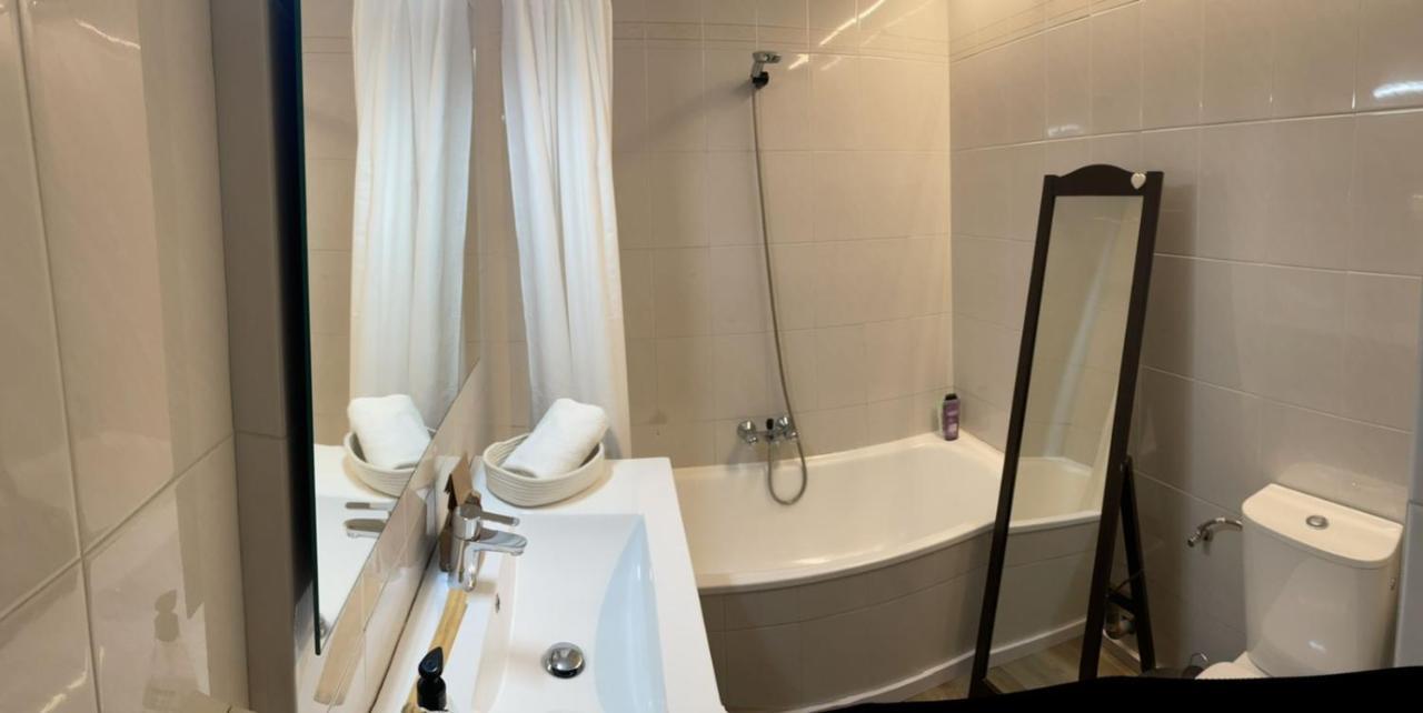 Renttarter Sans Espais Apartamento