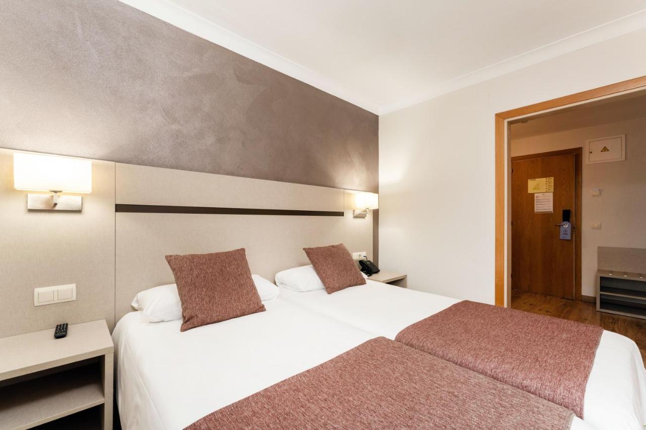 Hotel Hotel&apartahotel Serhs Cosmos 3*