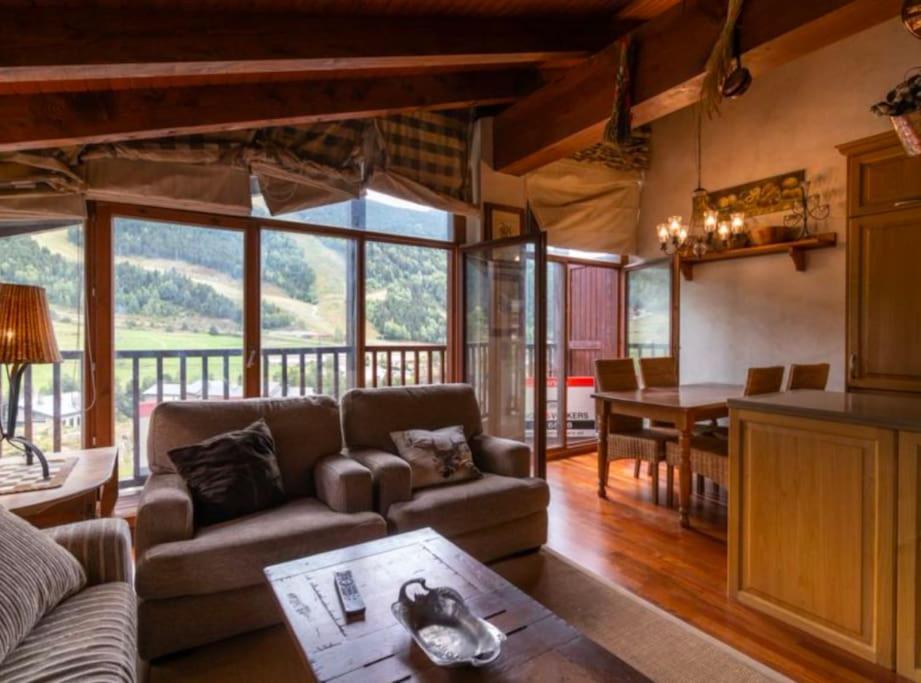 Apartamento Bombonera Romantica Con Vistas A Grandvalira El Tarter