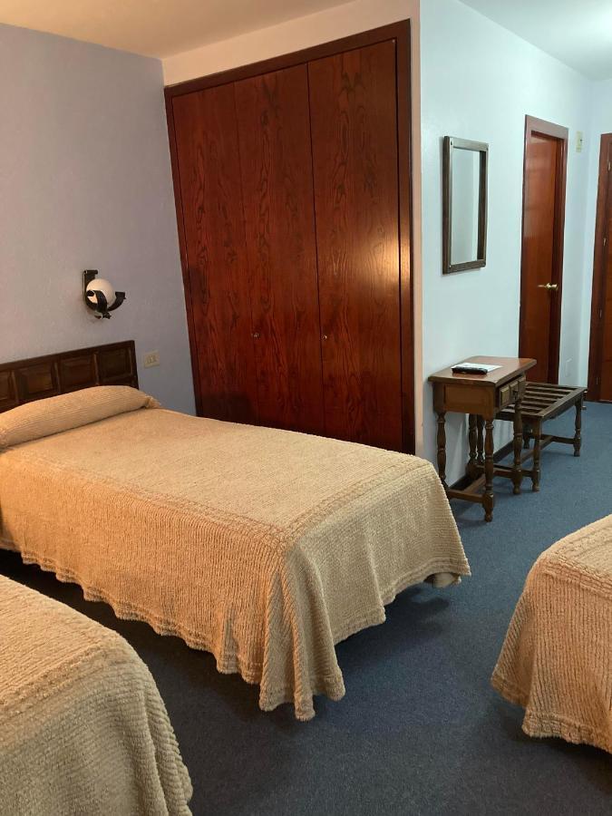 Folch Hotel 3*