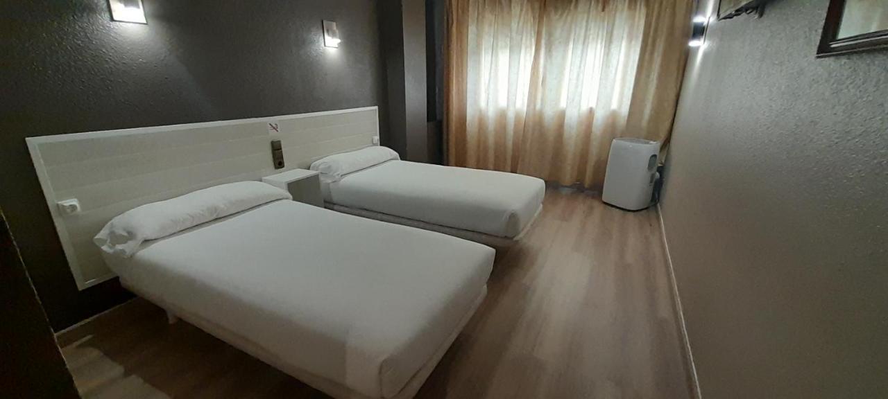 Hmc K-ena 3* Andorra la Vieja