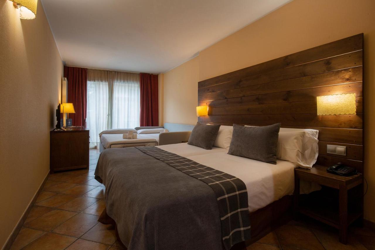 Magic Hotel