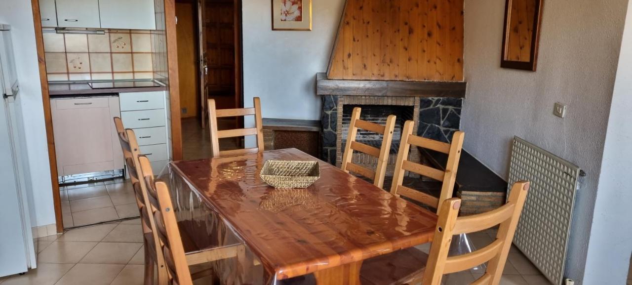 Grifo Grizzly Apartamento Pas De La Casa