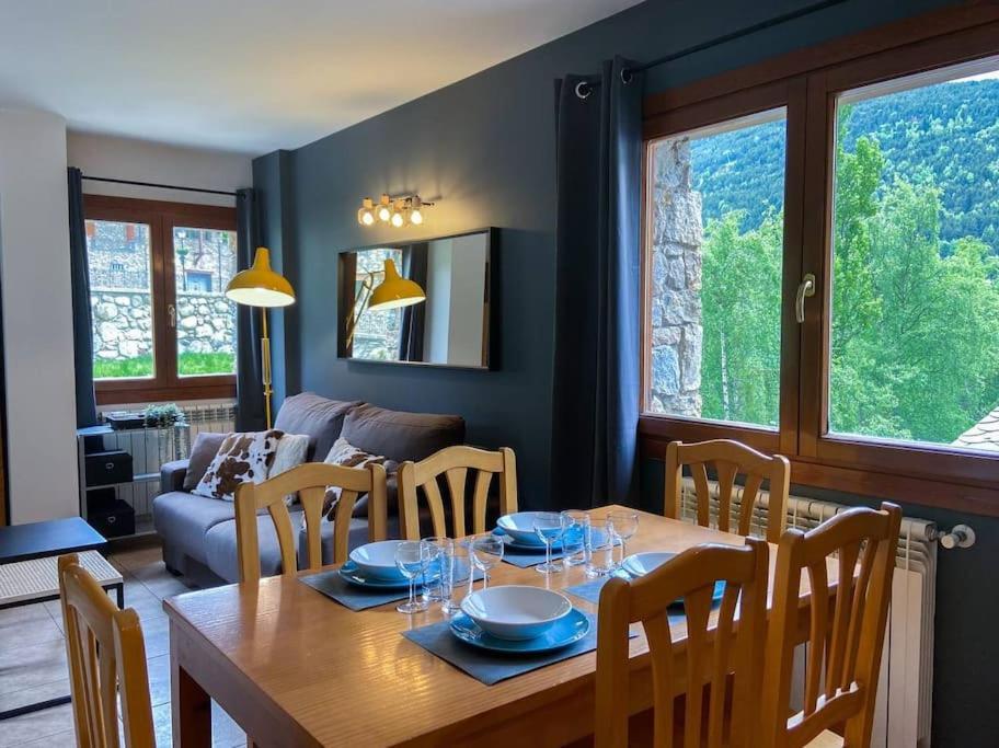 Moderno Y Rustico En Ransol 6pax L By Bonesvacances Apartment Canillo