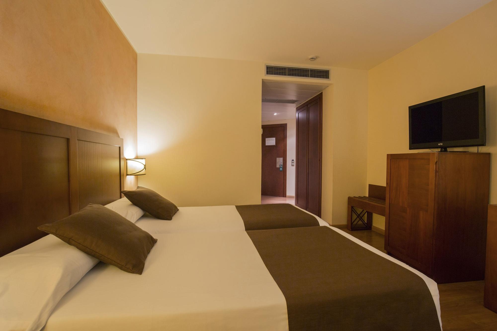 Magic Hotel