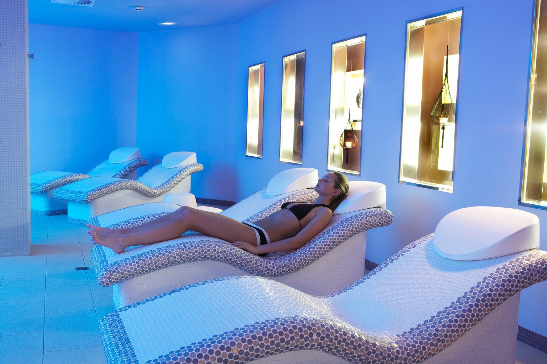 Hotel Grand Plaza & Wellness 5*