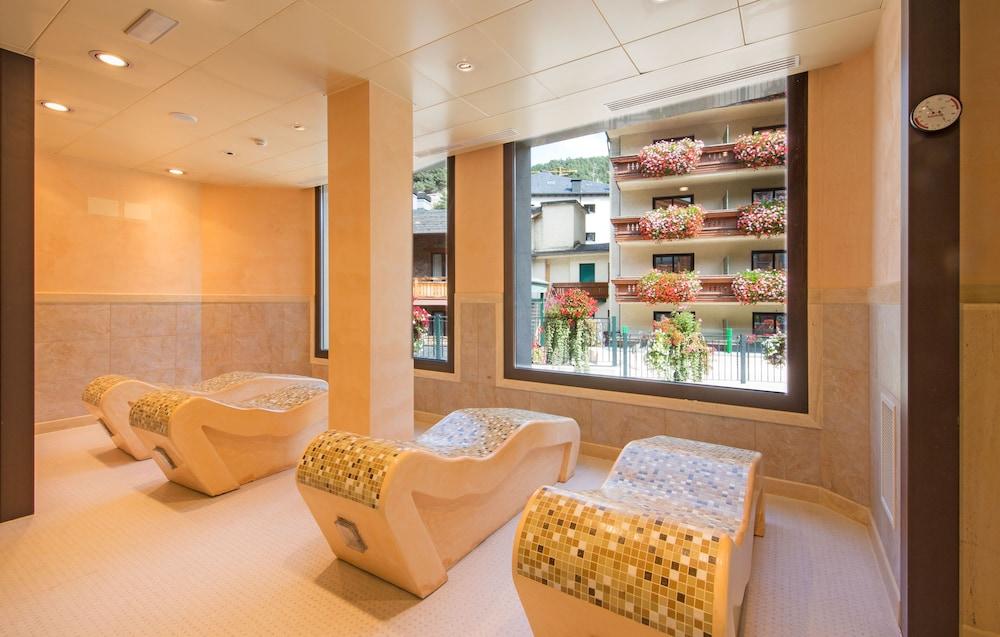 Hotel Rutllan &