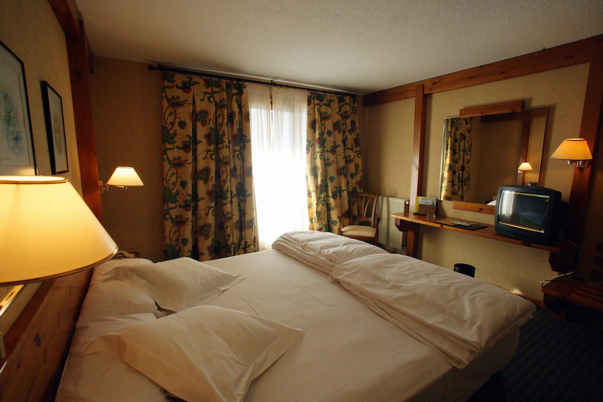 Sport Hotel 4*