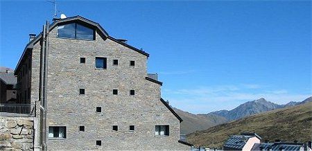 Caribou Hotel 4*