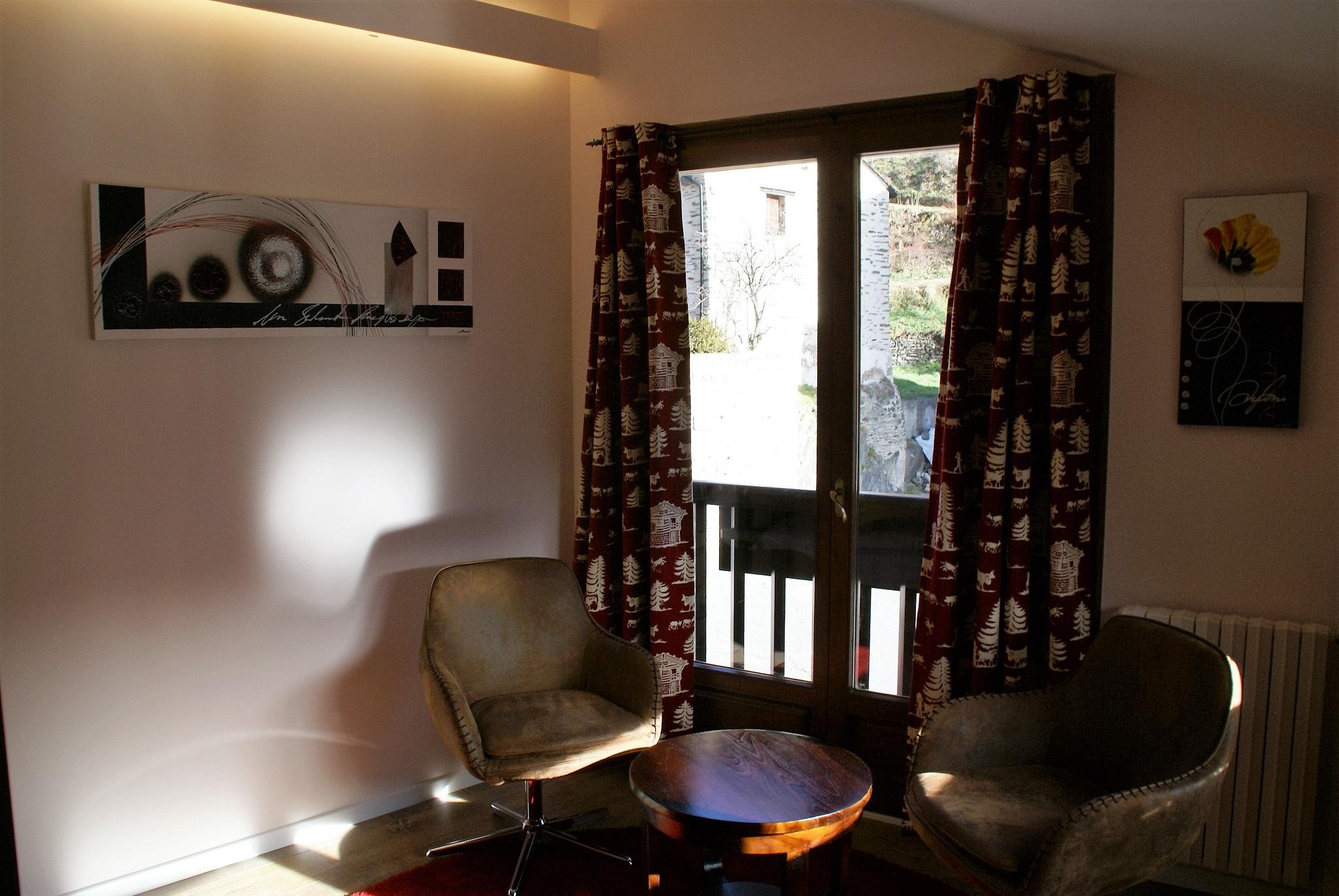 Hotel L'ermita 3*