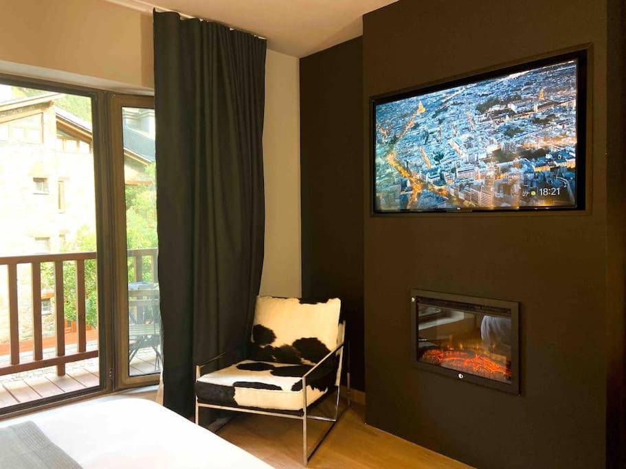 Apartamento Modern Grey En Valle De Incles - Parking Gratis L By Bonesvacances *