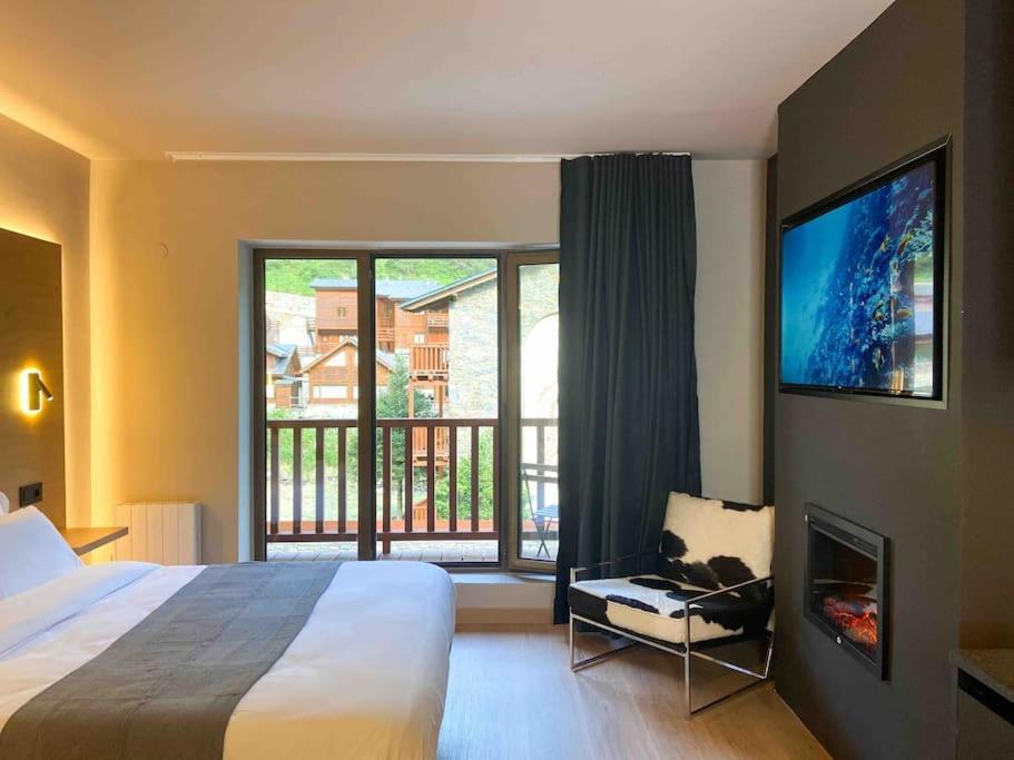 Apartamento Modern Grey En Valle De Incles - Parking Gratis L By Bonesvacances