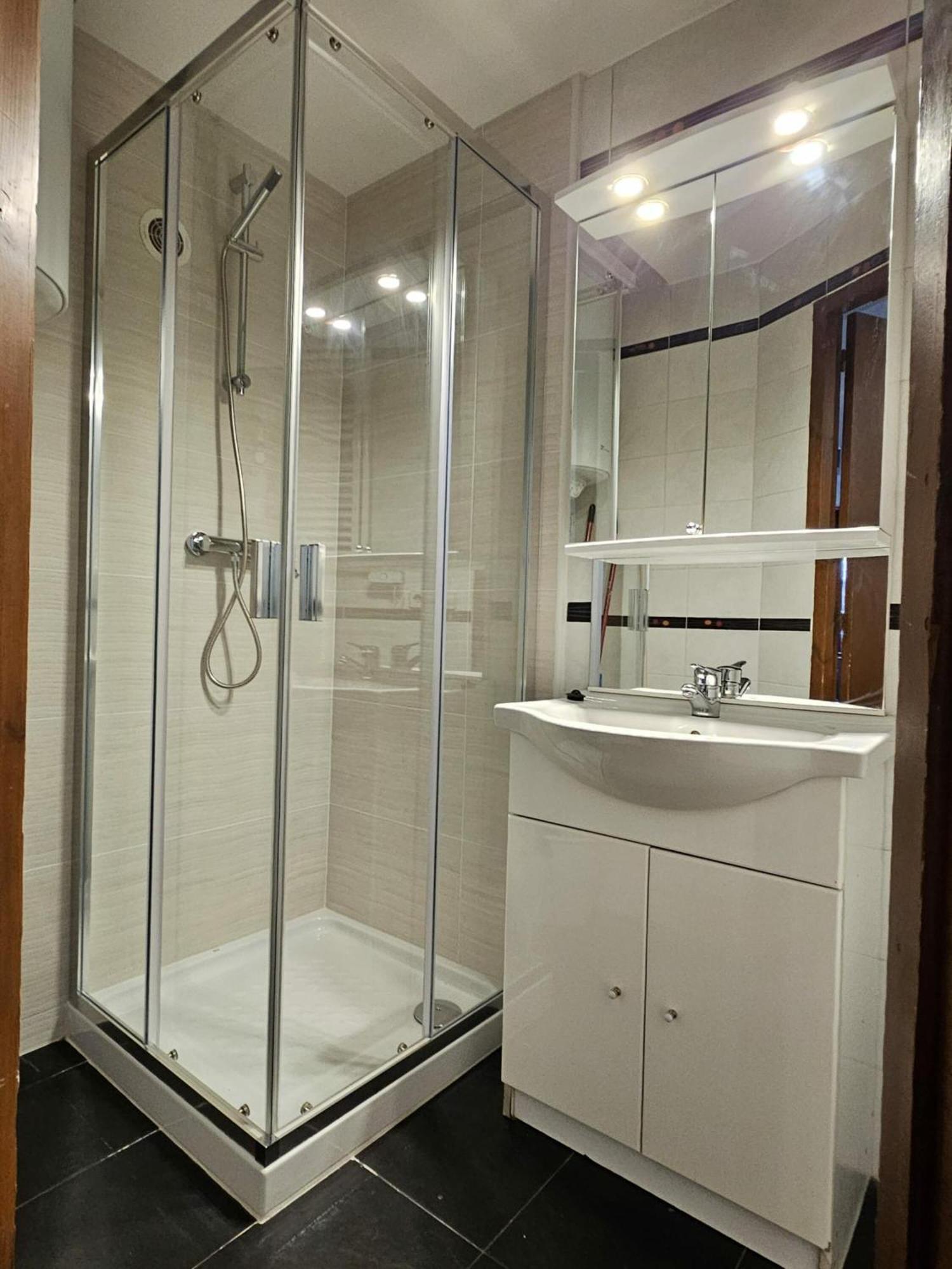 Altissim Grizzly Apartament *