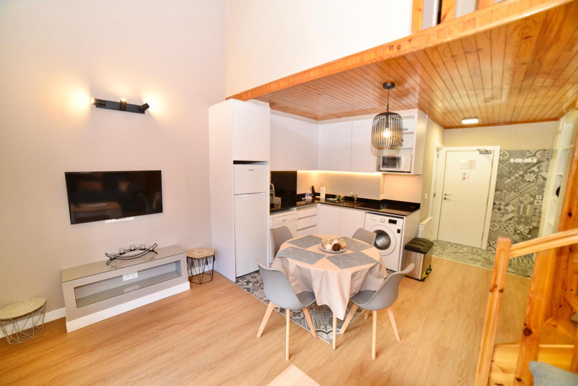 Duplex Junto Al Rio En Incles, Sol22 Hut- 8412 Apartamento *