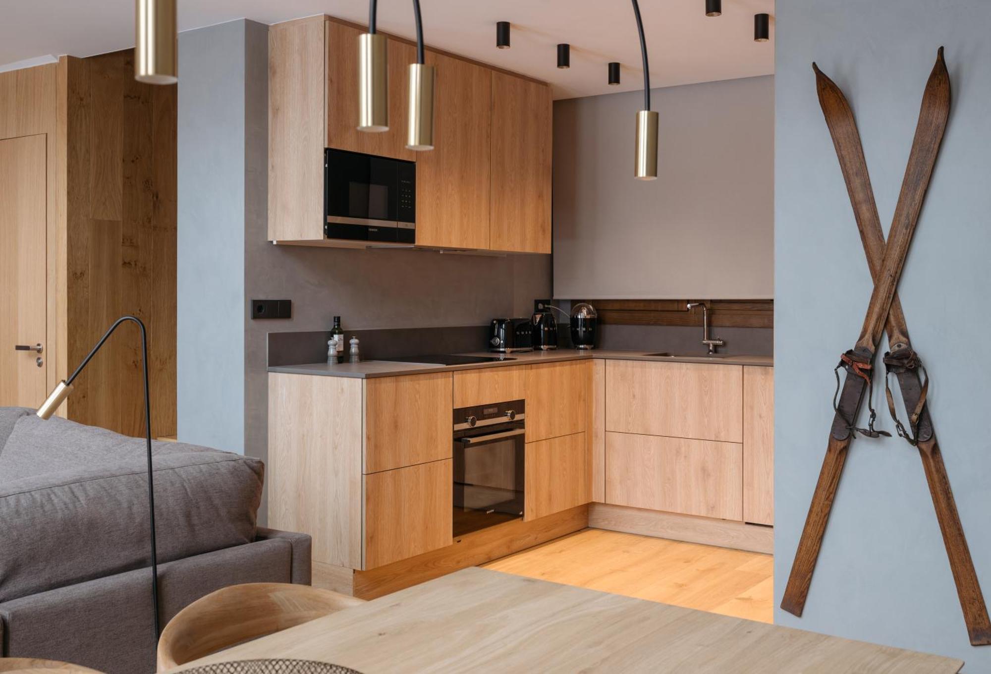 Isard Residences & By Vip Residences