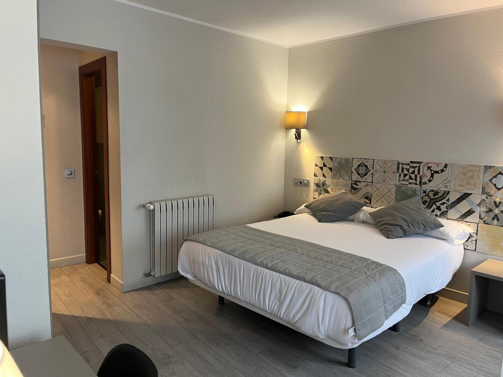 Tudel Hotel 3*